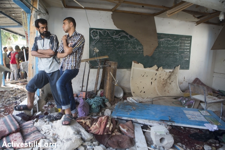בית ספר אונר"א בג'בליה אחרי הפצצה (אן פאק / אקטיבסטילס)