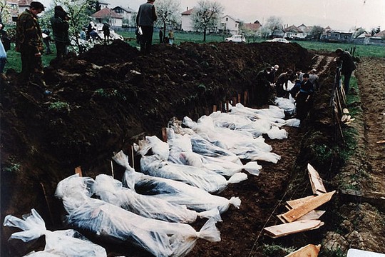 קבר אחים בבוסניה. (צילום: ICTY)