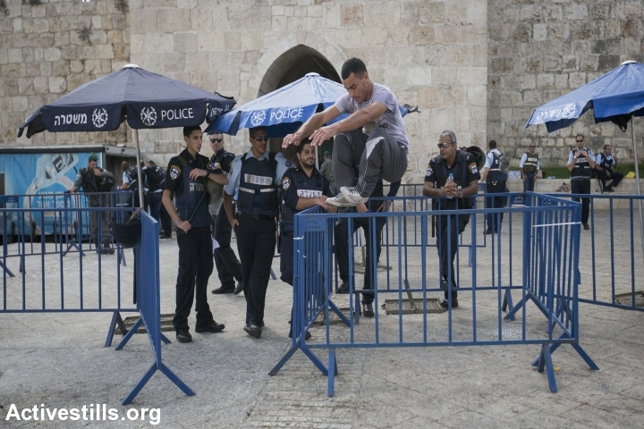 מחסומי משטרה בעיר העתיקה ירושלים. צילום: פאיז אבו-רלמה, אקטיבסטילס