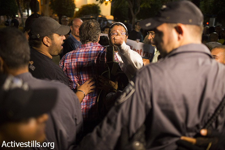 פעיל הימין איתמר בן גביר במהלך ההפגנה. (אורן זיו/אקטיבסטילס)
