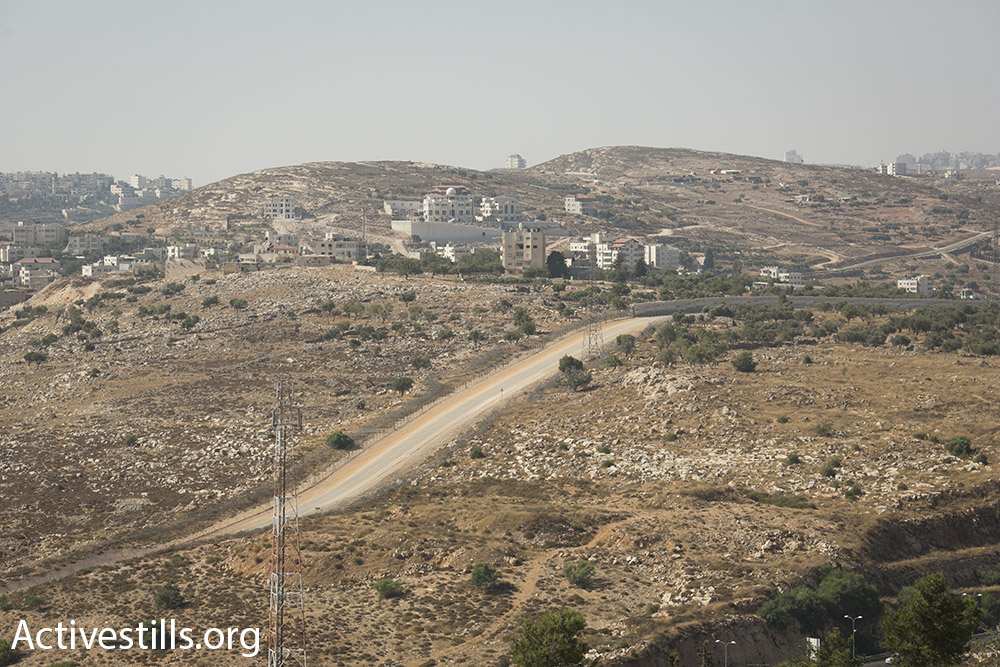 חומת ההפרדה בביר נבאלה, ירושלים (אורן זיו / אקטיבסטילס)