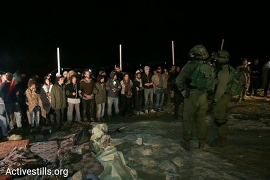 פינוי מאחז צומוד. צילום: אחמד אל-באז/אקטיבסטילס