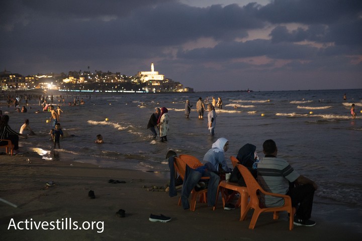 חוף הים של תל אביב פתאום דיבר ערבית. חוגגים פלסטינים בחג הקורבן (צילומים: אורן זיו / אקטיבסטילס)