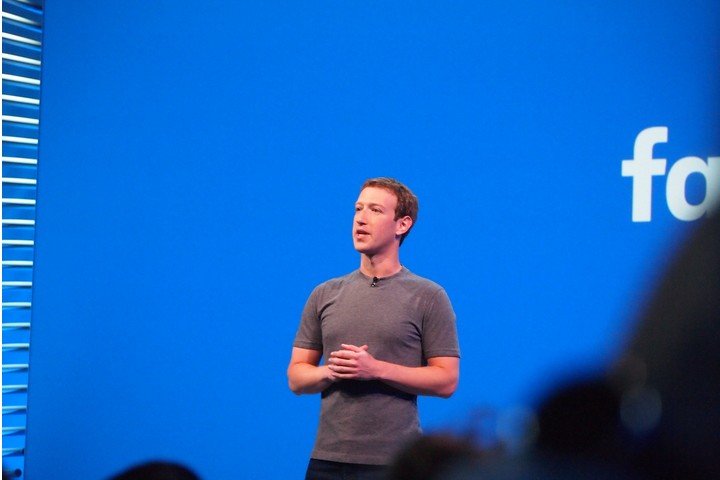 צוקרברג הודה למעשה שפייסבוק יכולה, אם היא רוצה, להטות בחירות. מרק צוקרברג (צילום: איאן קנדי CC BY-S 2.0)
