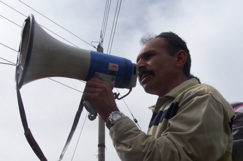 עיאד מוראר בהפגנה (צילום מסך מתוך הסרט "בודרוס")