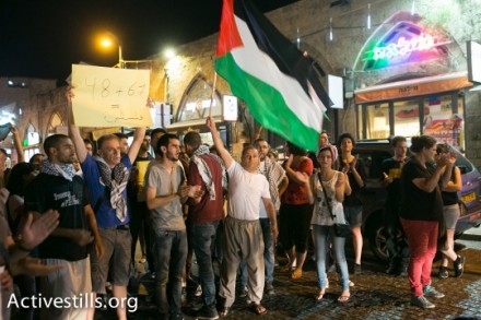 המפגינים ביפו חוסמים את הכביש (אורן זיו / אקטיבסטילס)