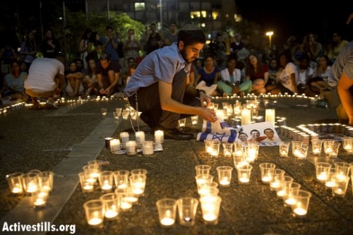 נרות בכיכר רבין (אורן זיו / אקטיבסטילס) נרות בכיכר רבין (אורן זיו / אקטיבסטילס)