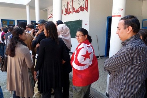 בתוניסיה יצאו לבחור נשיא: משלימים את המהפכה הדמוקרטית