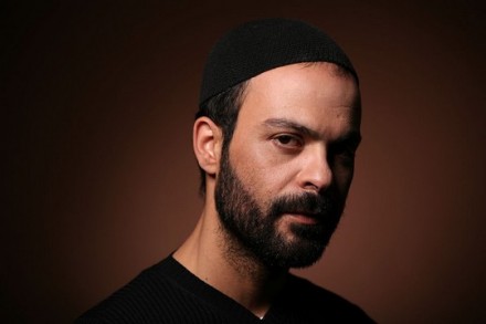 עמיר בניון. (צילום: אוהד רומנו, ויקימדיה, CC BY-SA 3.0)