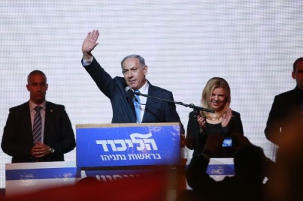 בנימין נתניהו, חגיגות נצחון (צילום: שיחה מקומית)