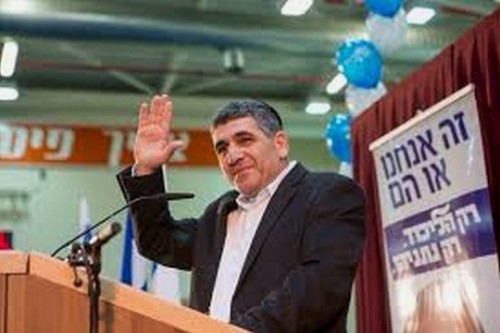סגן שר הפנים ירון מזוז (צילום: Sasa4000 ויקימדיה CC BY-SA 4.0) סגן שר הפנים ירון מזוז (צילום: Sasa4000 ויקימדיה CC BY-SA 4.0)