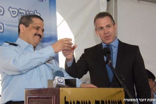 גלעד ארדן ורוני אלשיך (דוברות המשטרה)