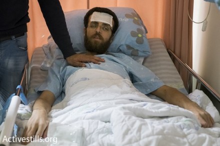 העיתונאי מחמד אלקיק ביום ה-76 לשביתת הרעב שלו במחאה על מעצרו המנהלי בבית החולים "העמק" בעפולה (אורן זיו/אקטיבסטילס)