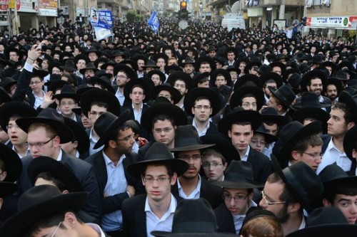 כנס בחירות של סיעת 'דגל התורה' ביהדות התורה, ערב הבחירות לכנסת ה-20. (צילום: שוקי לרר 'בחדרי חרדים')