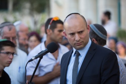 השר בנט (צילום: יונתן זינדל, פלאש90)