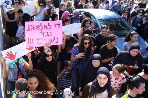 הפגנה נגד רצח נשים, יפו, 28.10.16 (חיים שוורצנברג)