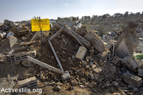 לאיים, לצמצם ולהרוס: הבדואים מול מפעל הנישול של ישראל