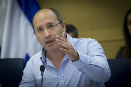 מה עם הקול של העובדים? יו"ר ההסתדרות אבי ניסנקורן (צילום: יונתן זינדל)