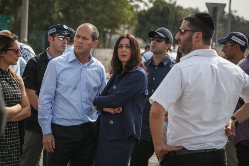מירי רגב עם ניר ברקת בירושלים (הדס פרוש / פלאש90)