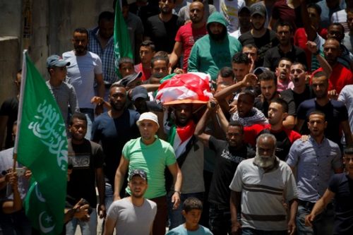 מסע הלויה של נוף אנפיעאת בעיר יעבד שליד ג'נין, 3 ביוני 2017. (צילום: נאסר ישתעיה/פלאש90)