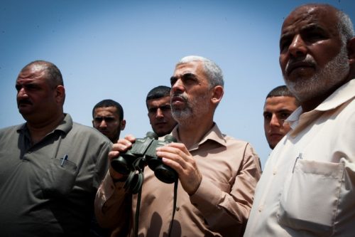יחיא סנוואר, מנהיג החמאס ברצועת עזה. (צילום: עבד רחים ח'טיב/פלאש90) יחיא סנוואר, מנהיג החמאס ברצועת עזה. (צילום: עבד רחים ח'טיב/פלאש90)