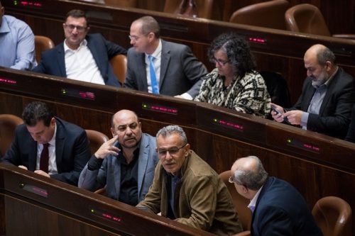 לא הצליחו ליצור מוסדות רשמיים משותפים, ולקבל החלטות בזמן ובצורה אפקטיבית. ח"כים מהרשימה המשותפת (יונתן זינדל / פלאש 90)