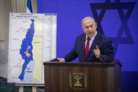 ראש הממשלה, בנימין נתניהו, במסיבת עיתונאים על סיפוח בקעת הירדן, 10 בספטמבר 2019 (צילום: הדס פארוש/פלאש90)