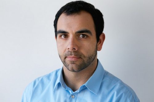 "המנדט שלנו כארגון זכויות אדם הוא החוק הבינלאומי". עומר שאקר (צילום: באדיבות HRW) מקרה מבחן לחופש הדיבור ולפעילות של של ארגוני זכויות אדם בישראל. עומר שאקר, שהעליון אישר את גירושו (צילום: באדיבות HRW)
