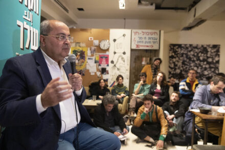 אחמד טיבי בארוע של הרשימה המשותפת בתל אביב, 23 בפברואר 2020 (צילום: אורן זיו)