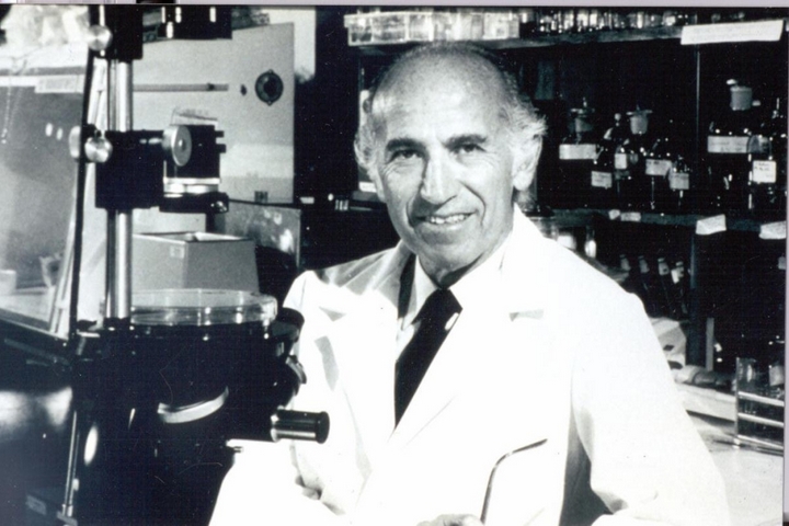 ד"ר יונה סאלק (צילום: Sanofi Pasteur, CC BY-NC-ND 2.0)