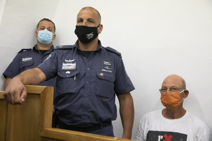 דיון המעצר של אמיר השכל, גיל המרשלג וסדי בן שטרית, בבית המשפט השלום בירושלים, 27 ביוני 2020 (צילום: אורן זיו)