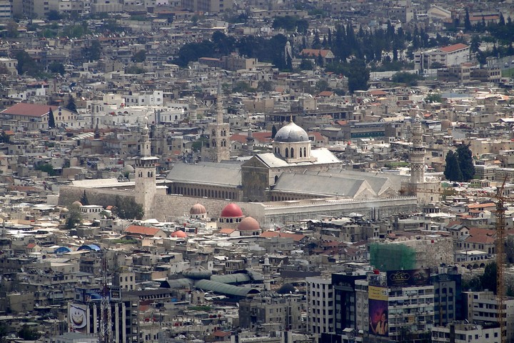 המסגד האומיי בדמשק, ב-2008 (צילום: Bernard Gagnon, CC BY-SA 3.0)