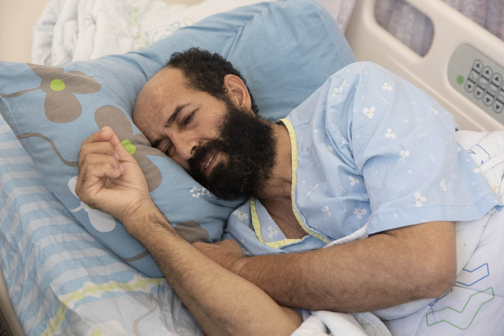 מאהר אל אח׳רס, בבית החולים קפלן, אוקטובר 2020 (צילום: אורן זיו)