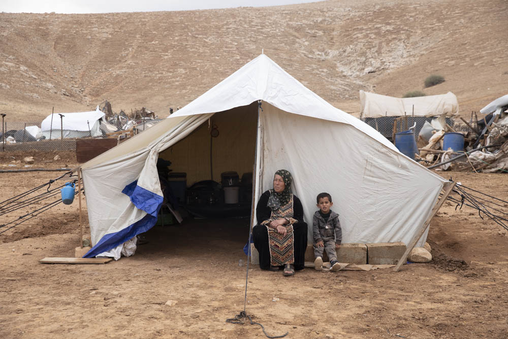 התושבים עברו לגור באוהלים. ח׳ירבת חומסה אל-פוקא, 6 בנובמבר 2020 (צילום אורן זיו)