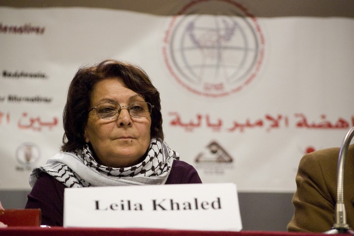 לילה ח'אלד בפורום הבינלאומי להתנגדות, אנטי אימפריאליזם וסולידריות בין העמים שנערך בביירות ב-2009 
