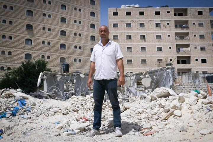 "המשפחה שלי לא התאוששה נפשית, וגם אני לא". איהאב חסן עלי, מחנה הפליטים שועפאט (רחל שור)