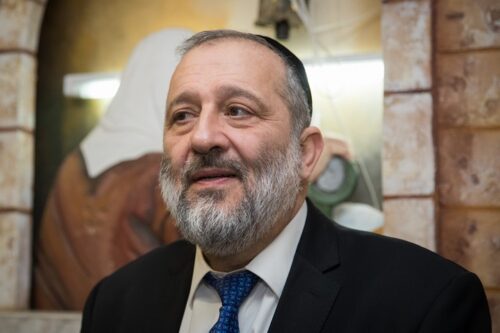 שר הפנים, אריה דרעי (צילום: יונתן זינדל / פלאש90)