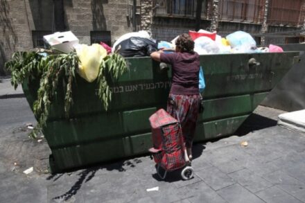 עוני בישראל, אילוסטרציה (צילום: נתי שוחט / פלאש90)