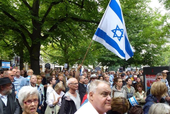 התמיכה בישראל נטועה עמוק בפוליטיקה הגרמנית. הפגנת תמיכה בישראל בברלין ב-2014 (צילום: משרד החוץ הישראלי)