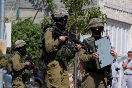 תמונת אילוסטרציה: פלישה צבאית ישראלית לחברון, 18 ביוני 2014 (אורן זיו)