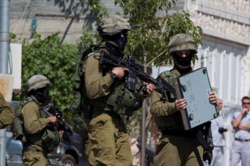 תמונת אילוסטרציה: פלישה צבאית ישראלית לחברון, 18 ביוני 2014 (אורן זיו)