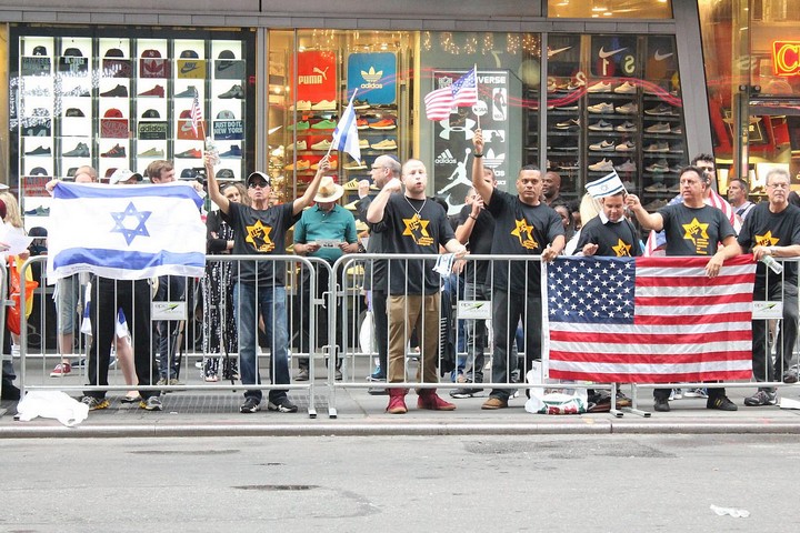 חברי ה-JDL מפגינים בניו יורק, ב-1 ביולי 2016 (צילום: Joe Catron/CC BY-NC 2.0) 