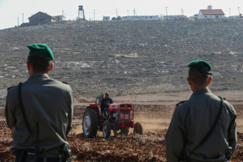 "עכשיו החקלאים הפלסטינים בשטחי סי יישארו בלי הגנה"