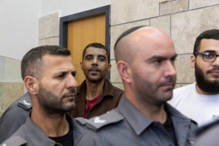 זכריה זביידי בבית משפט השלום בנצרת, ב-22 במאי 2022 (צילום: אורן זיו)
