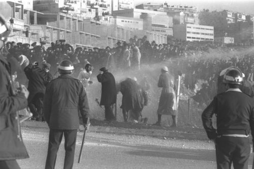 הפגנת חרדים בירושלים בתחילת שנות ה-80 (צילום: נינו הרמן / לע"מ)