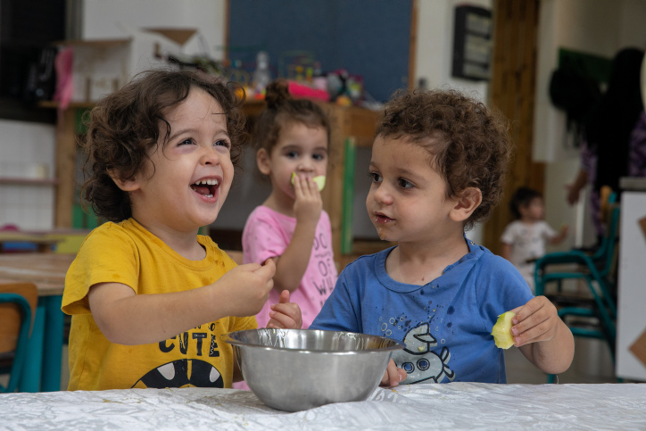 החשיבות האדירה של הכשרת מחנכות בגיל הינקות. ילדים בגן ילדים. אילוסטרציה (צילום: יוסי אלוני / פלאש 90)