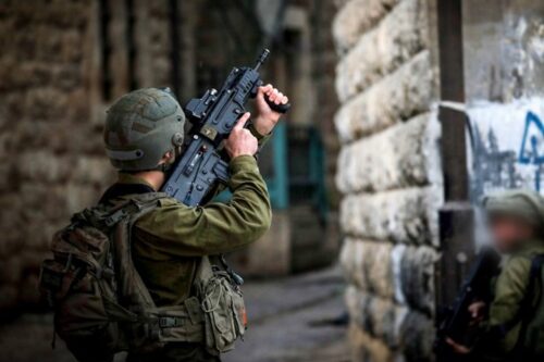 הסיכוי לכתב אישום נגד חייל שפגע בפלסטיני הוא פחות מאחוז