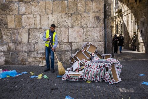 מתנאי העבודה של פלסטינים בעיריית ירושלים: צנזורה, מעקב ואיומים