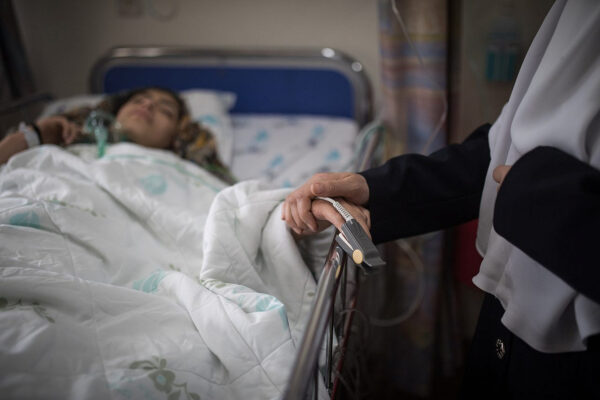 חולה פלסטינית בבית החולים וולפסון בחולון, באפריל 2018 (צילום אילוסטרציה: הדס פרוש / פלאש90)