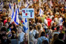 יום אחד האופוזיציה תשאל: איך לא התנגדנו?    
